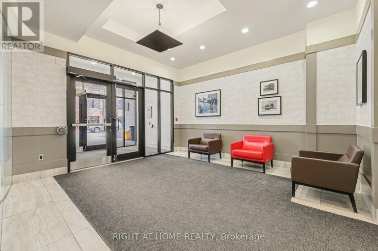 29563754/810-330-loretta-avenue-s/west-centre-town/ottawa/ontario/K1S4E8_22