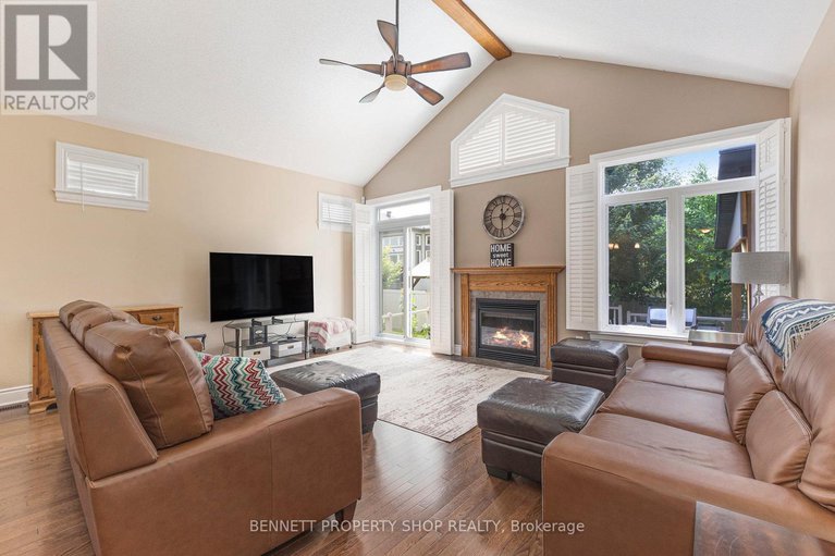 28731621/123-elfin-grove/emerald-meadowstrailwest/ottawa/ontario/K2V0B9_12