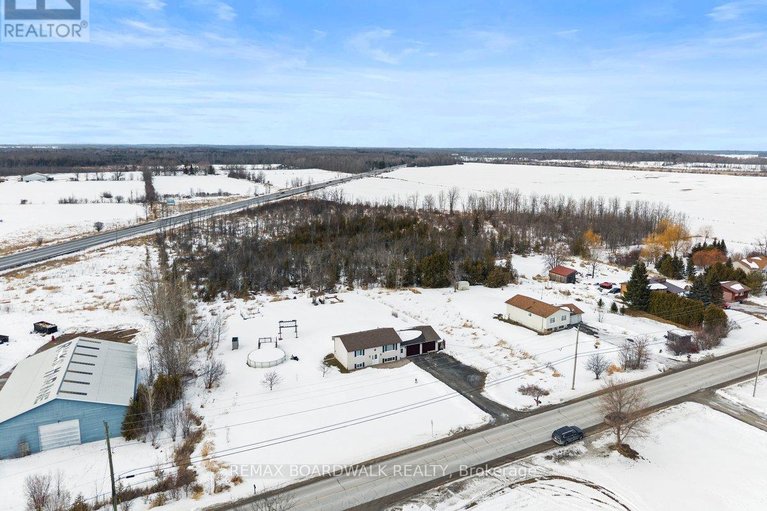 29436159/1644-drummond-concession-7-road/drummond-n-elmsley-drummond-twp/drummondnorth-elmsley/ontario/K7H3C8_40
