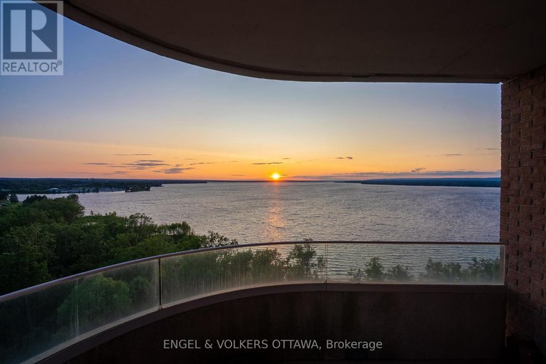 28574769/1604-3105-carling-avenue/bayshore/ottawa/ontario/K2H5A6_26