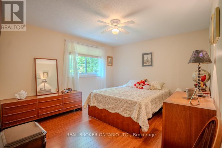 28756525/2089-totem-ranch-road-e/north-grenville-twp-kemptville-south/north-grenville/ontario/K0G1T0_21