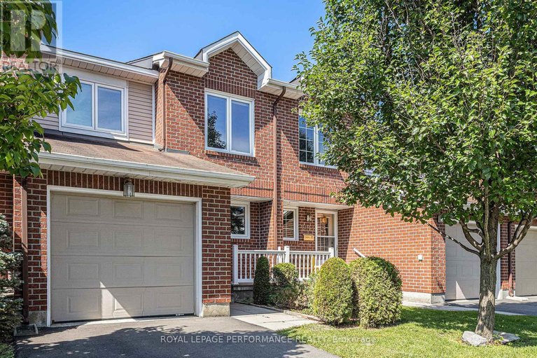 29640031/2015-summerfields-crescent/chapel-hill/ottawa/ontario/K1C7B4_2