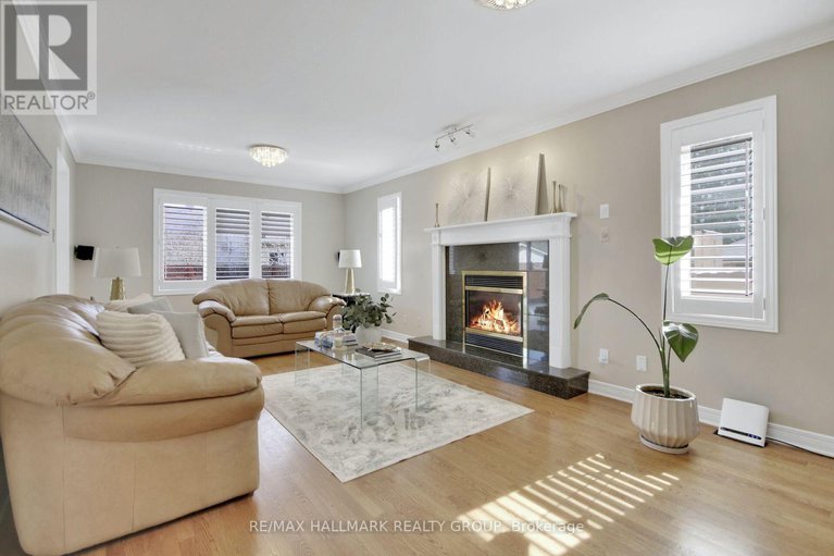 28623040/1498-kingsdale-avenue/blossom-parkkemp-parkfindlay-creek/ottawa/ontario/K1T1H2_12