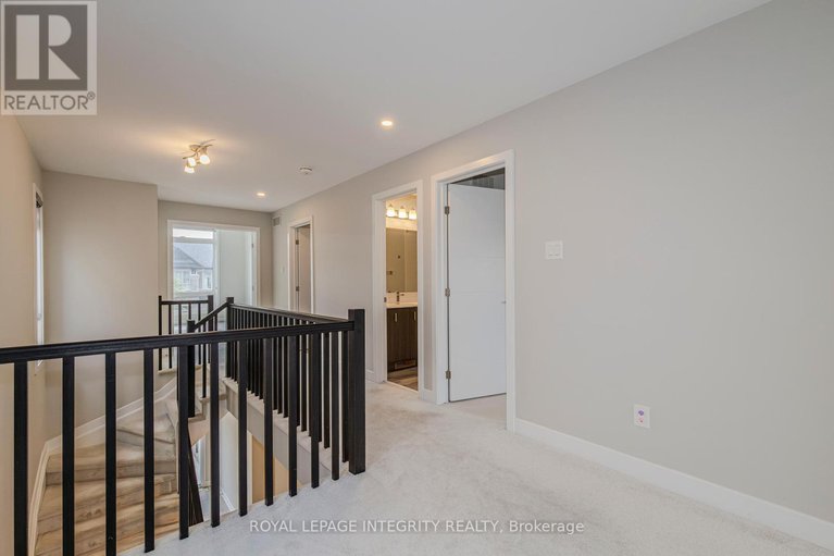 28598493/710-twist-way/emerald-meadowstrailwest/ottawa/ontario/K2V0M8_29