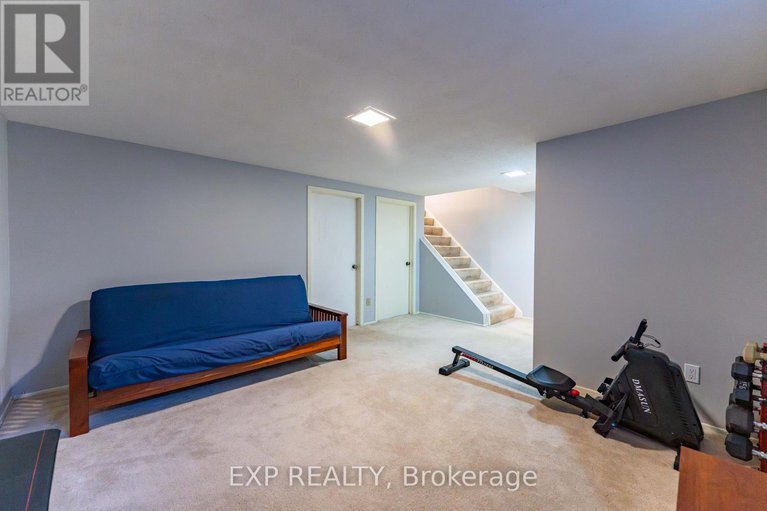 28982372/73-1900-marquis-avenue/beaconwood/ottawa/ontario/K1J8J2_31