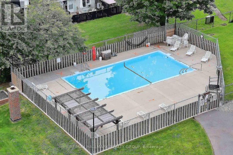 29579525/504-1505-baseline-road/copeland-park/ottawa/ontario/K2C3L4_31