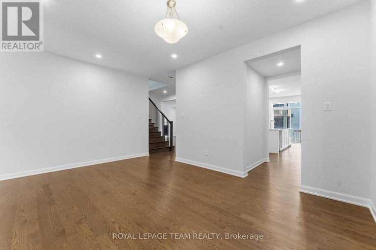 28305931/39-osler-street/morgans-grantsouth-march/ottawa/ontario/K2W0L9_2