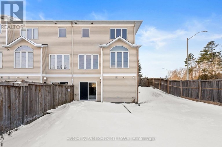 29221825/238-forestbrook-street/morgans-grantsouth-march/ottawa/ontario/K2K0B4_26