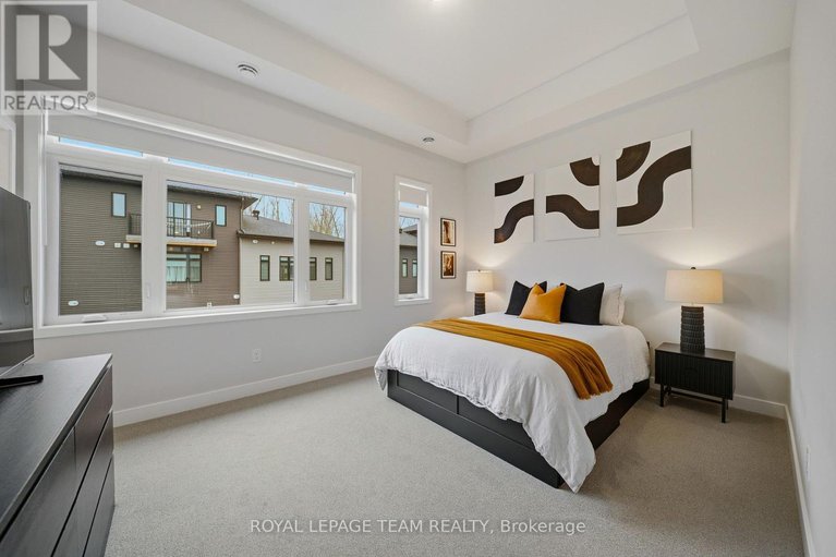 29688478/519-crescendo-private/riverside-southgloucester-glen/ottawa/ontario/K1X0E4_17