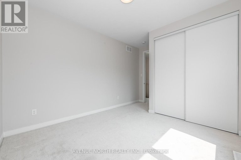 28860018/161-rugosa-street/half-moon-bay/ottawa/ontario/K2J6X4_14