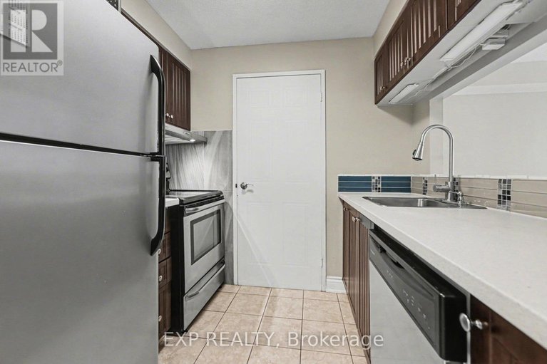 29583990/404-80-sandcastle-drive/leslie-park/ottawa/ontario/K2H9E7_8