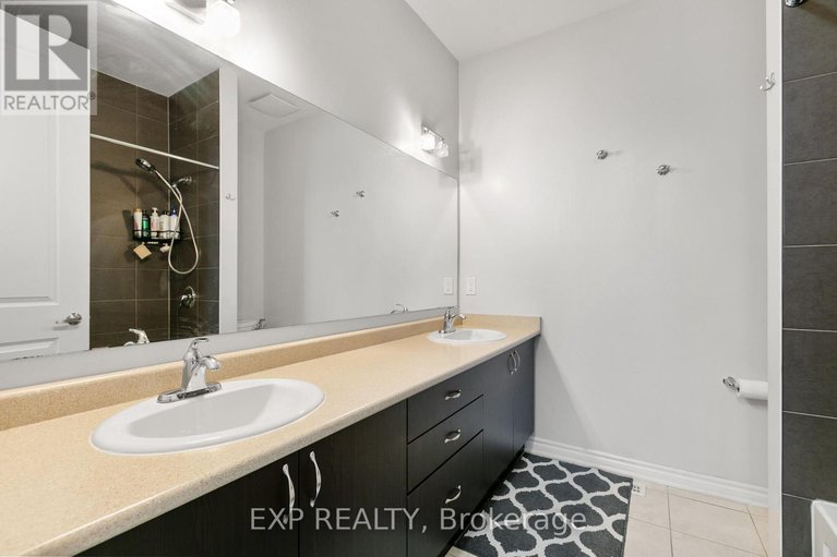28215130/3532-river-run-avenue/half-moon-bay/ottawa/ontario/K2J3V5_29