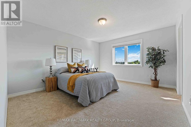 28828878/402-edgevalley-court/stittsville-north/ottawa/ontario/K2S2R3_14