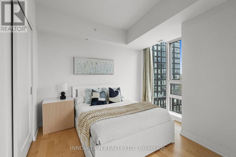 28527164/701-805-carling-avenue/west-centre-town/ottawa/ontario/K1S5W9_14