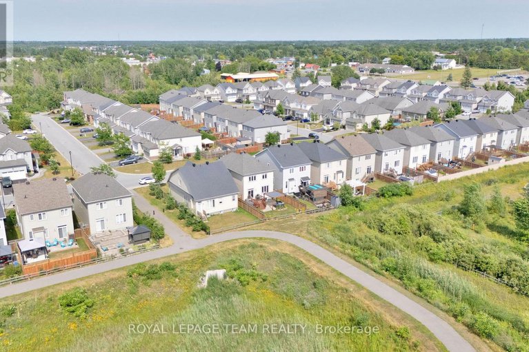 28591656/2588-tempo-drive/kemptville/north-grenville/ontario/K0G1J0_49