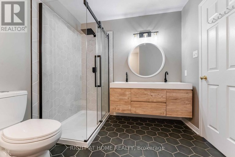 29443377/123-kinross-private/morgans-grantsouth-march/ottawa/ontario/K2K3P9_38