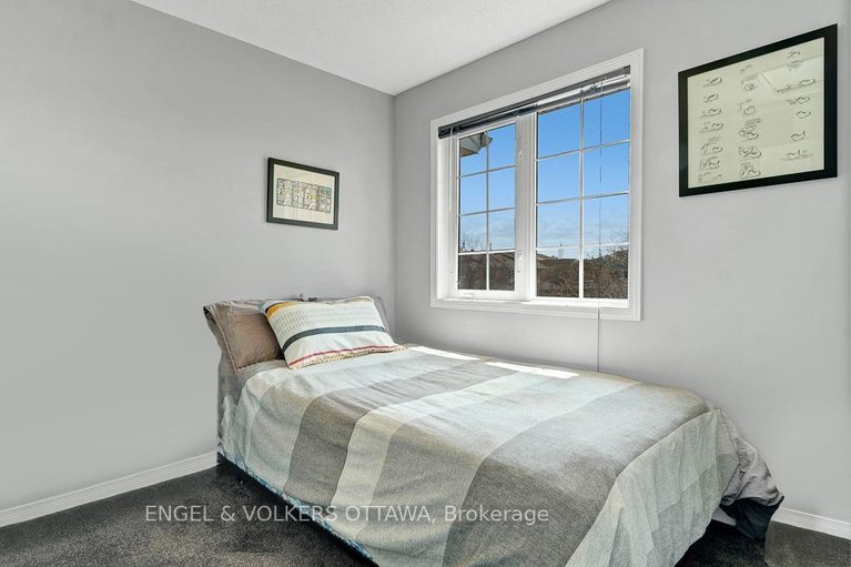 29642313/19-mullcraft-crescent/longfields/ottawa/ontario/K2J4P8_21