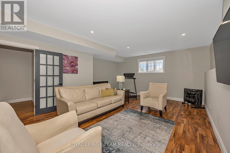 29645410/1517-back-place-avenue/greely/ottawa/ontario/K4P1R3_23