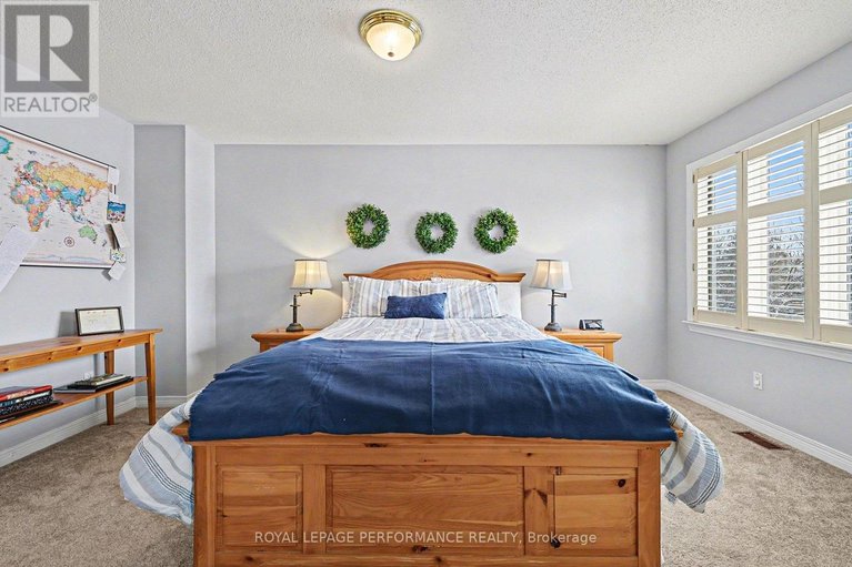 29608042/214-windhurst-drive/barrhaven-east/ottawa/ontario/K2G6H9_20