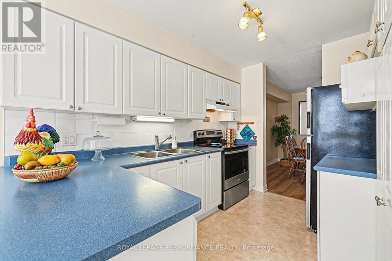 29608042/214-windhurst-drive/barrhaven-east/ottawa/ontario/K2G6H9_11