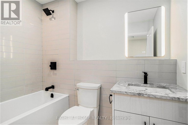 29380889/583-codds-road-n/cfb-rockcliffe-and-area/ottawa/ontario/K1K2G6_17