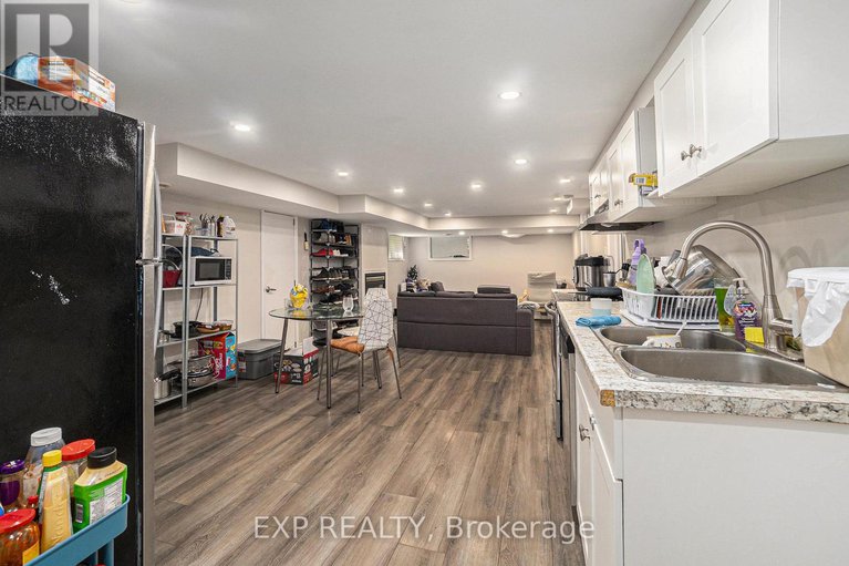 28707201/113-ridgefield-crescent/arbeatha-park/ottawa/ontario/K2H6T4_24