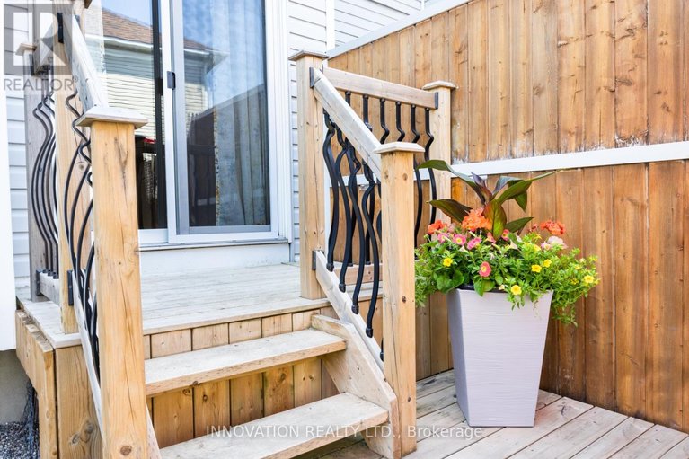 29538013/106-335-hillsboro-private/emerald-meadowstrailwest/ottawa/ontario/K2M3B2_25