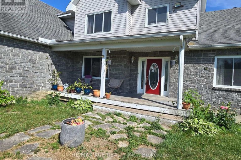 28545580/13981-anderson-road/morrisburg/south-dundas/ontario/K0C1X0_2