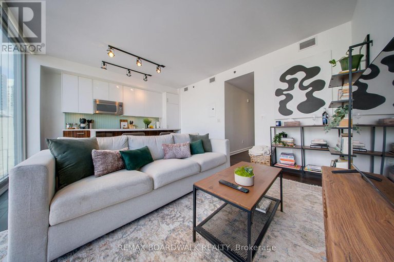 29339119/803-300-lisgar-street/ottawa-centre/ottawa/ontario/K2P0E2_15