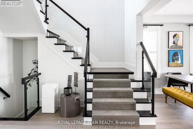 29028721/919-finescale-way/half-moon-bay/ottawa/ontario/K2J0R5_7