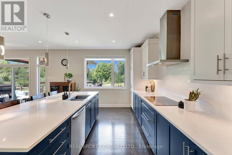 28643128/114-smith-road/north-grenville-twp-kemptville-south/north-grenville/ontario/K0G1T0_20