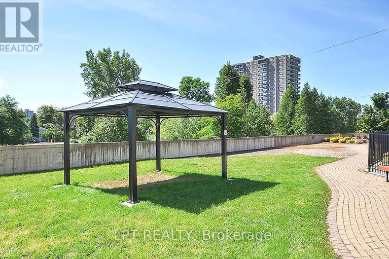 28834733/807-1100-ambleside-drive/woodroffe/ottawa/ontario/K2B8G6_40