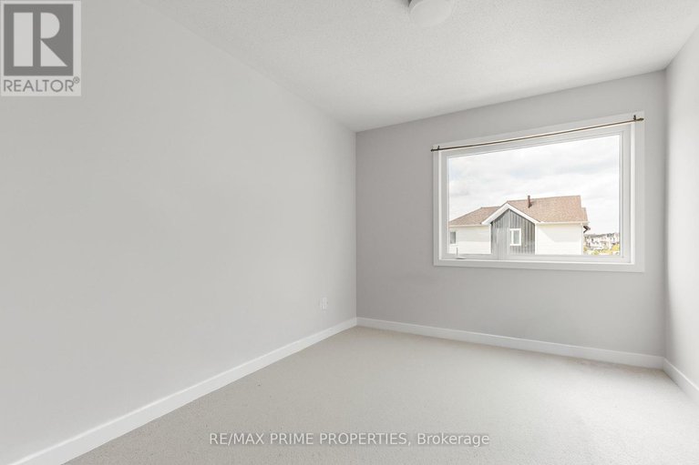 28843088/834-bascule-place/btwn-franktown-rd-fallowfield-rd/ottawa/ontario/K0A2Z0_14