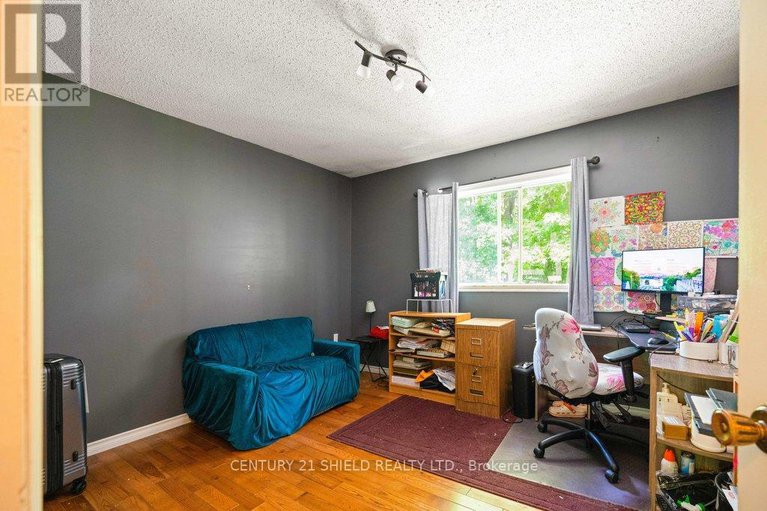 28611000/4571-glen-roy-road/south-glengarry-charlottenburgh-twp/south-glengarry/ontario/K0C1L0_28