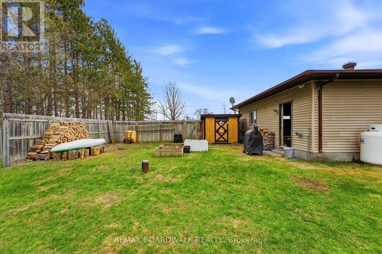 29674449/1671-oneill-road/north-grenville-twp-kemptville-south/north-grenville/ontario/K0G1S0_39