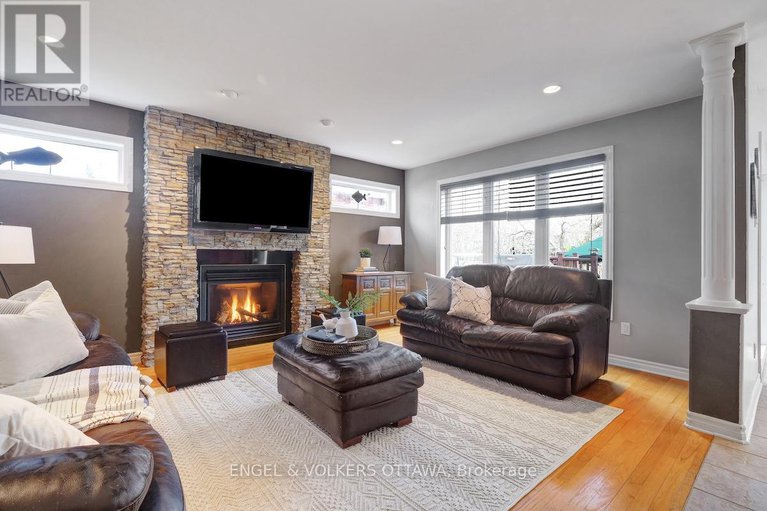 28649198/59-frontenac-boulevard/embrun/russell/ontario/K0A1W0_18
