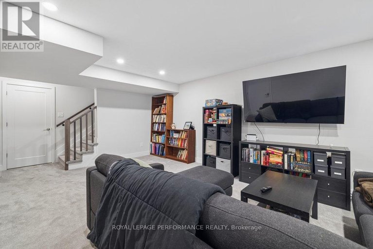 29445573/644-crevier-walk/orleans-village/ottawa/ontario/K1W0M7_67