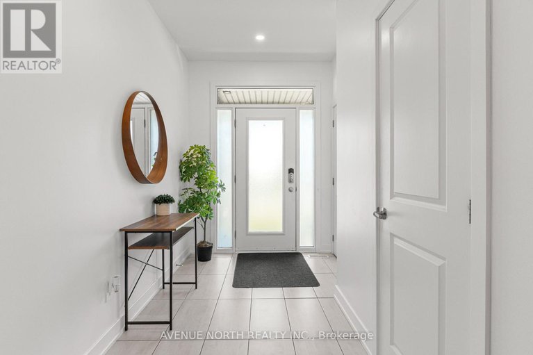 28967067/653-putney-crescent/stittsville-south/ottawa/ontario/K2S2N7_3