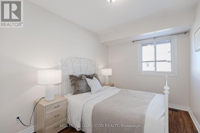 29239262/380-woodfield-drive/tanglewood/ottawa/ontario/K2G3W9_18