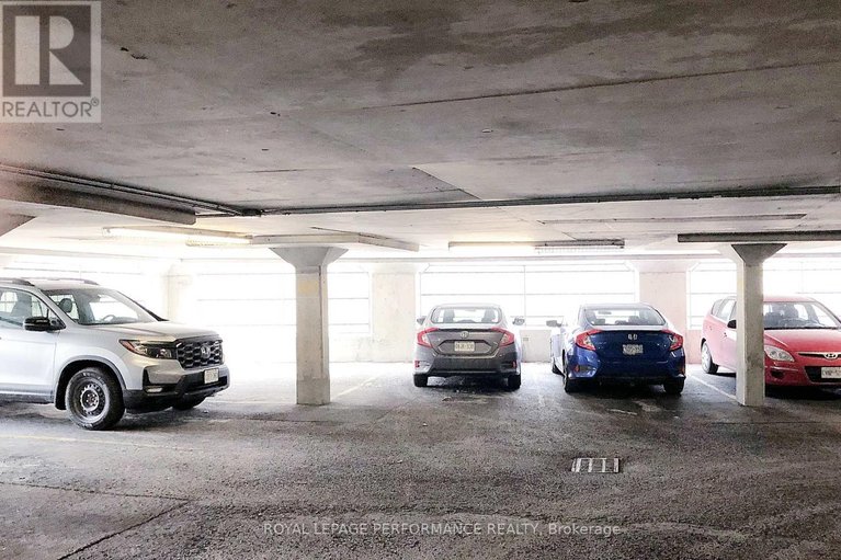 29570423/6442-bilberry-drive/orleans-wood/ottawa/ontario/K1C4P3_33