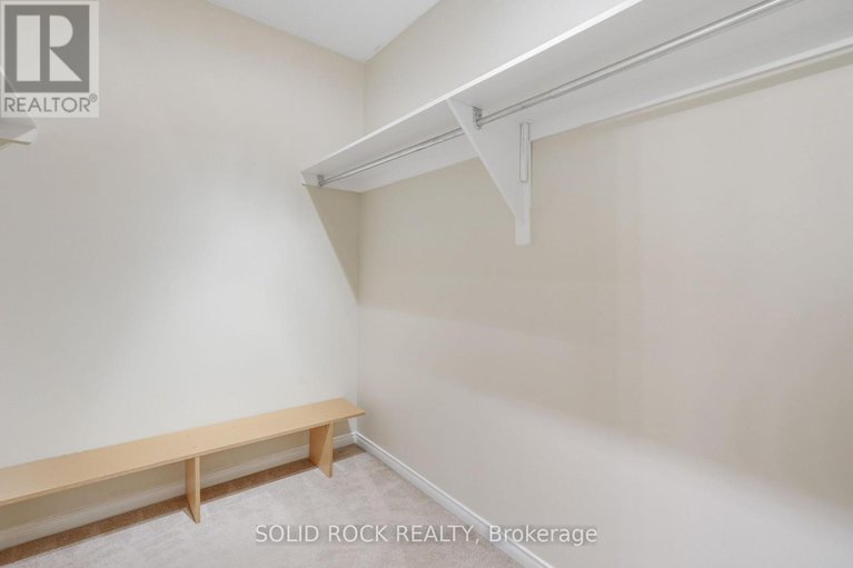 29056946/9-stoneleigh-street/strandherd/ottawa/ontario/K2G7A2_20