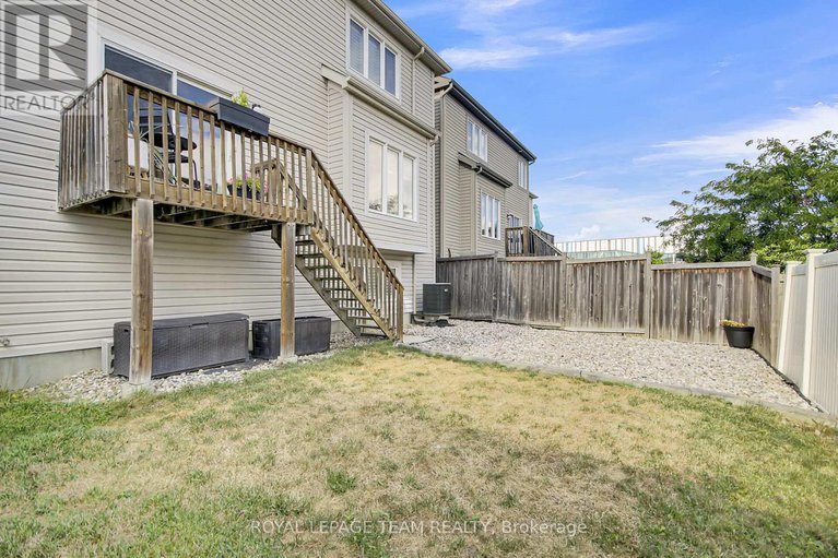 28944014/3516-cambrian-road/half-moon-bay/ottawa/ontario/K2J0V1_38