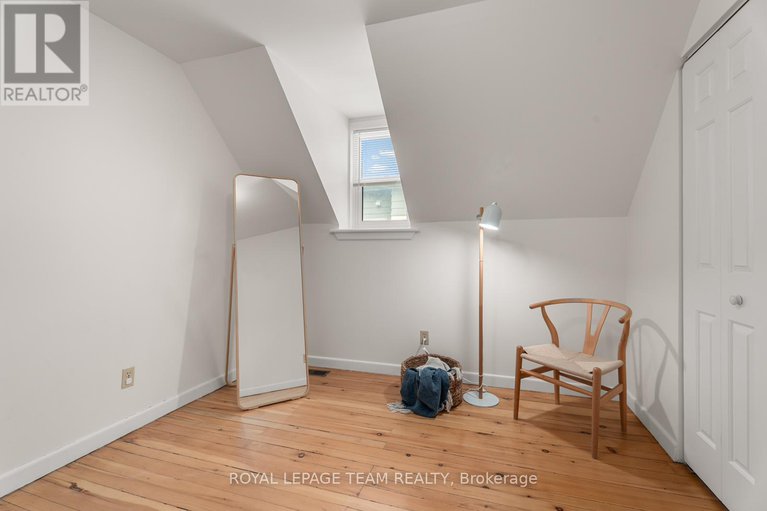 28463800/17-electric-street/lindenlea/ottawa/ontario/K1M1X5_16