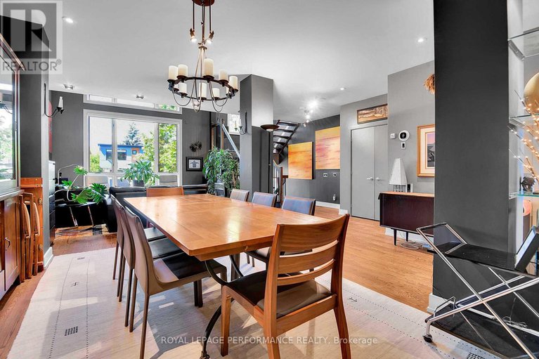 28573651/805-kingsmere-avenue/mckellar-heightsglabar-park/ottawa/ontario/K2A3J8_10