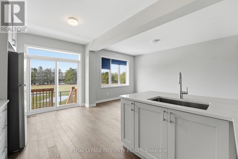 29544923/2084-winsome-terrace/fallingbrookgardenway-south/ottawa/ontario/K4A5M9_4