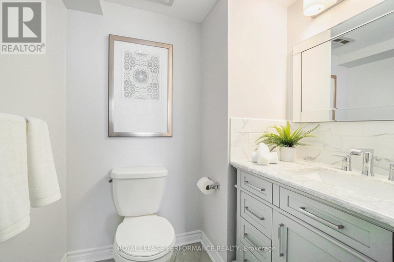28976196/1508-1195-richmond-road/woodroffe/ottawa/ontario/K2B8E4_24