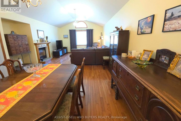 28192939/15206-colonial-drive/south-stormont-osnabruck-twp/south-stormont/ontario/K0C1M0_9