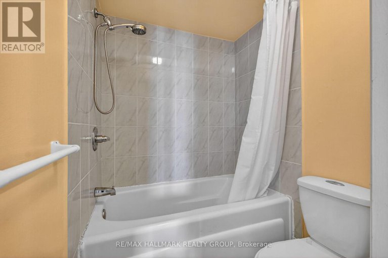 29422004/d-116-valley-stream-drive/leslie-park/ottawa/ontario/K2H9E1_37