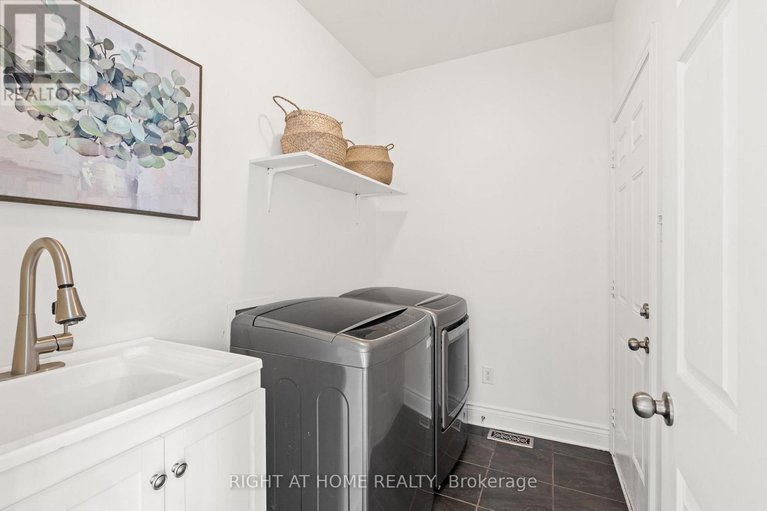 28489477/600-anjana-circle/cedargrovefraserdale/ottawa/ontario/K2J0E1_20