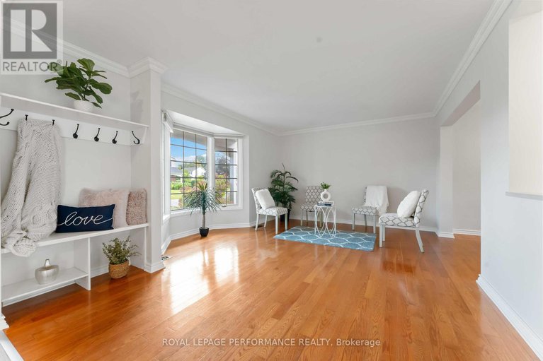 29210291/6345-mattice-avenue-n/chateauneuf/ottawa/ontario/K1C2G1_8